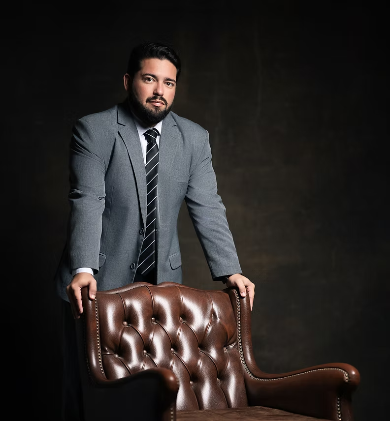 Dr. André A. Donati Buzon