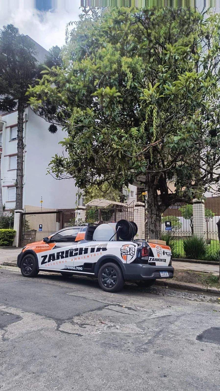 Equipe técnica da Zarichta Soluções Ambientais